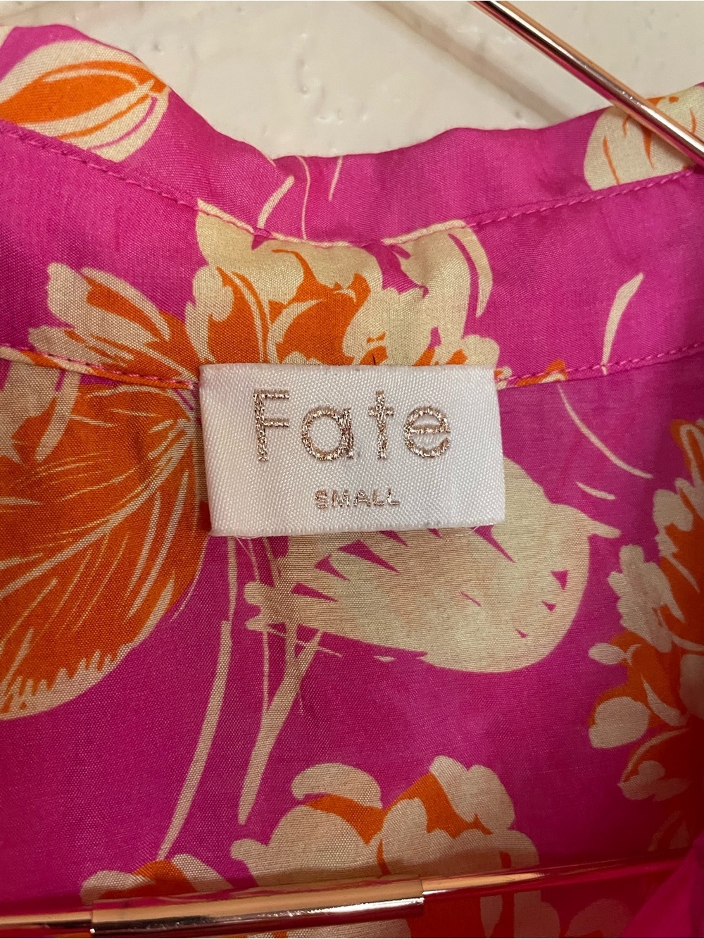 Fate Pink Orange Floral Button Front Blouse Small - Picture 7 of 9